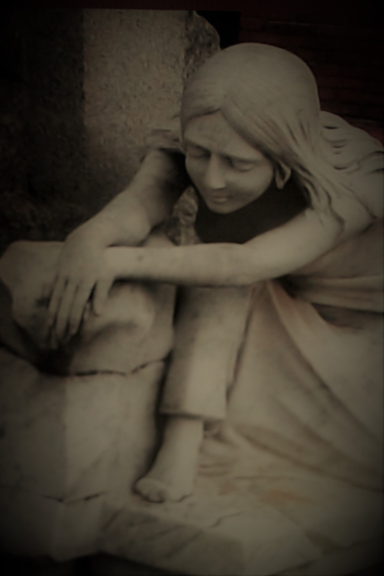 Serie.-.TRASCENDER EN CEMENTERIOS